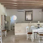 Casa Con Piscina A Portoferraio