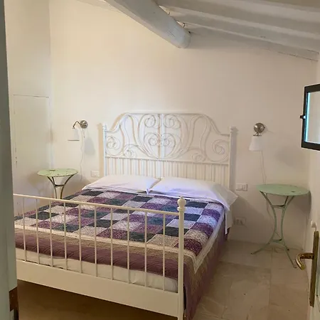 Casa Con Piscina A Portoferraio アパート *