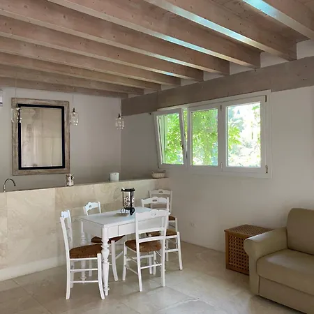 Apartment Casa Con Piscina A Portoferraio